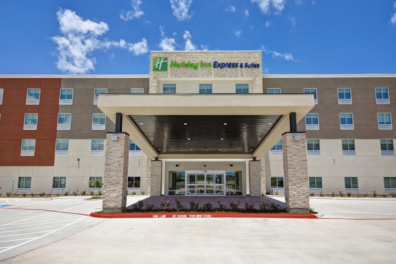 Holiday Inn Express & Suites Houston NASA - Boardwalk Area 4/57