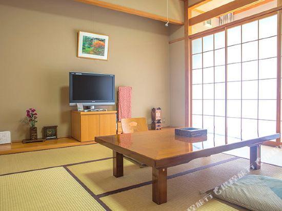 KAKUNODATE ONSEN KAYOKAN 25/40