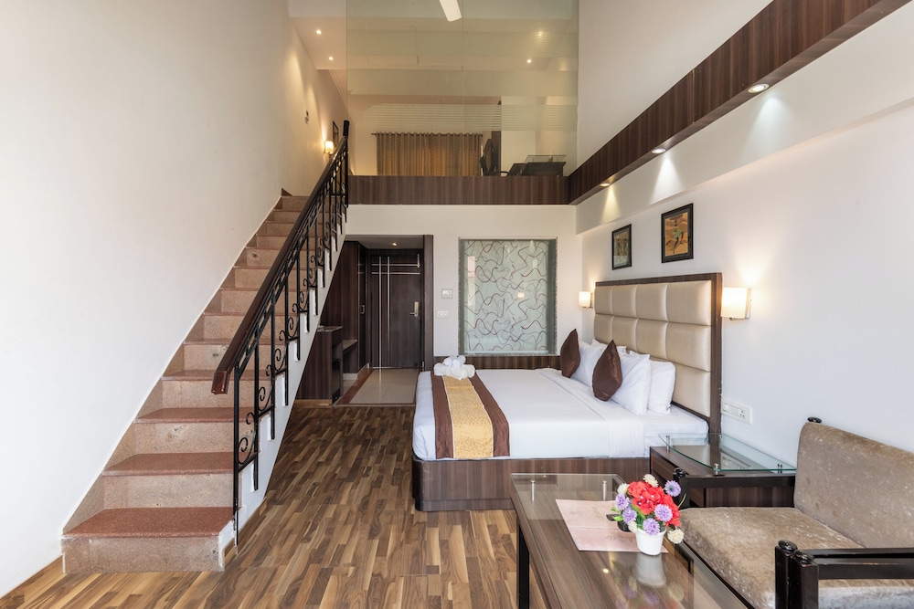 SHIVA OASIS RESORT 10/32