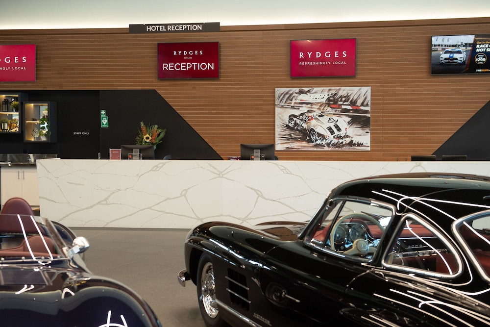 Rydges Pit Lane Hotel 23/50