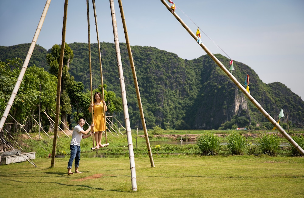 Ninh Binh Hidden Charm Hotel Resort 61/67