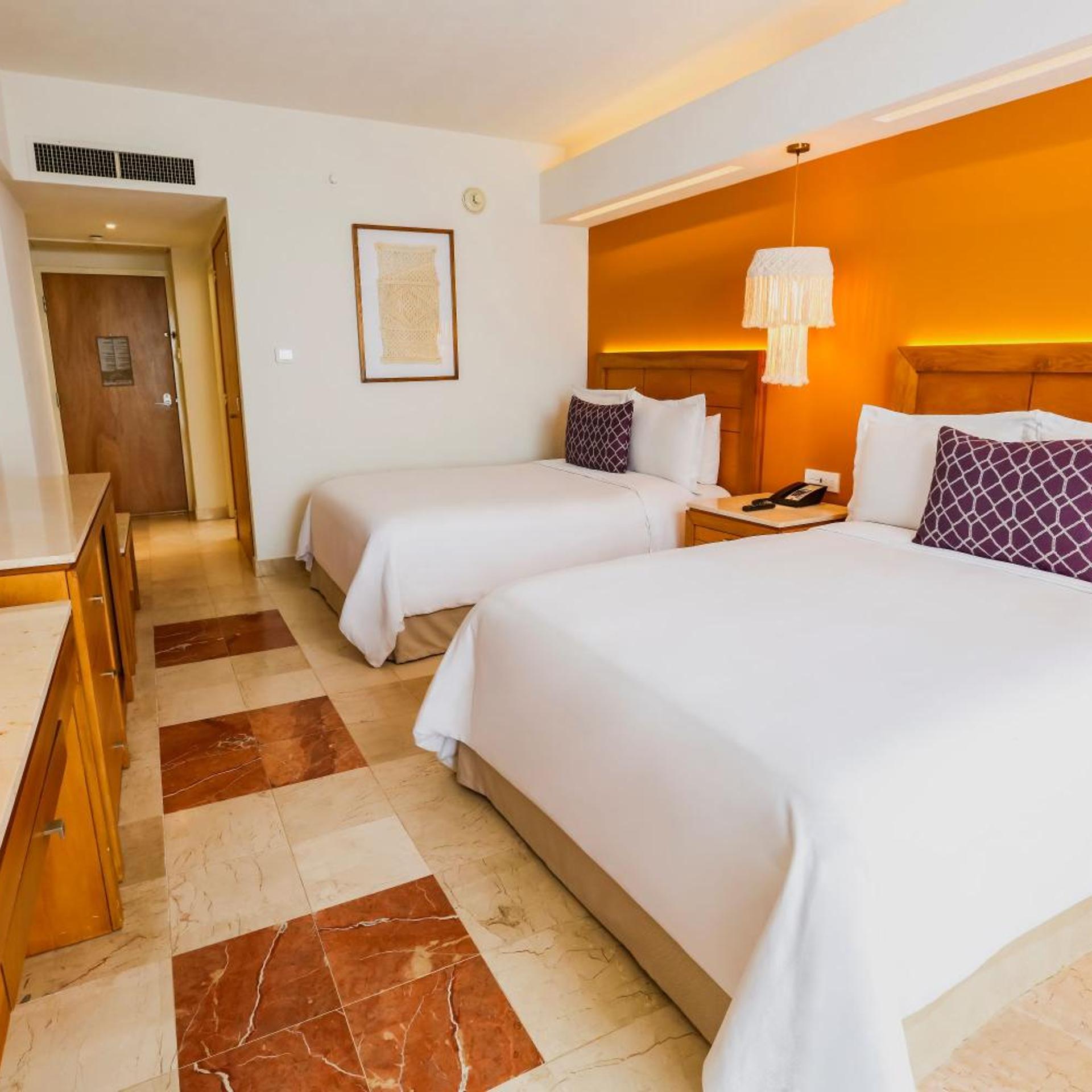 Superior, Deluxe, Double Bed