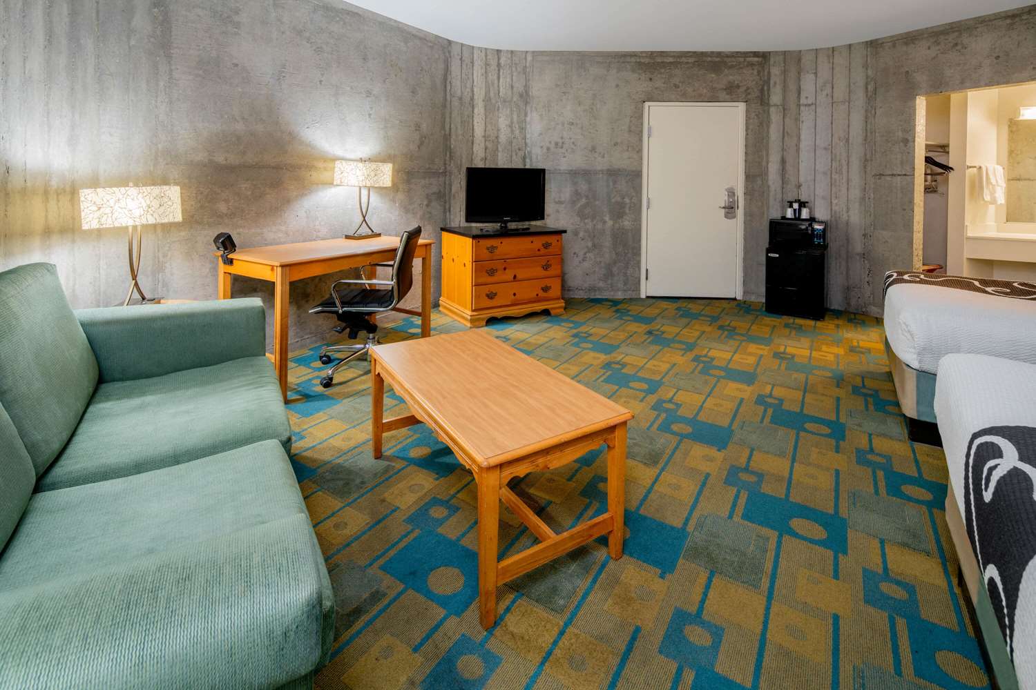 La Quinta Inn & Suites by Wyndham Irvine Spectrum 35/49