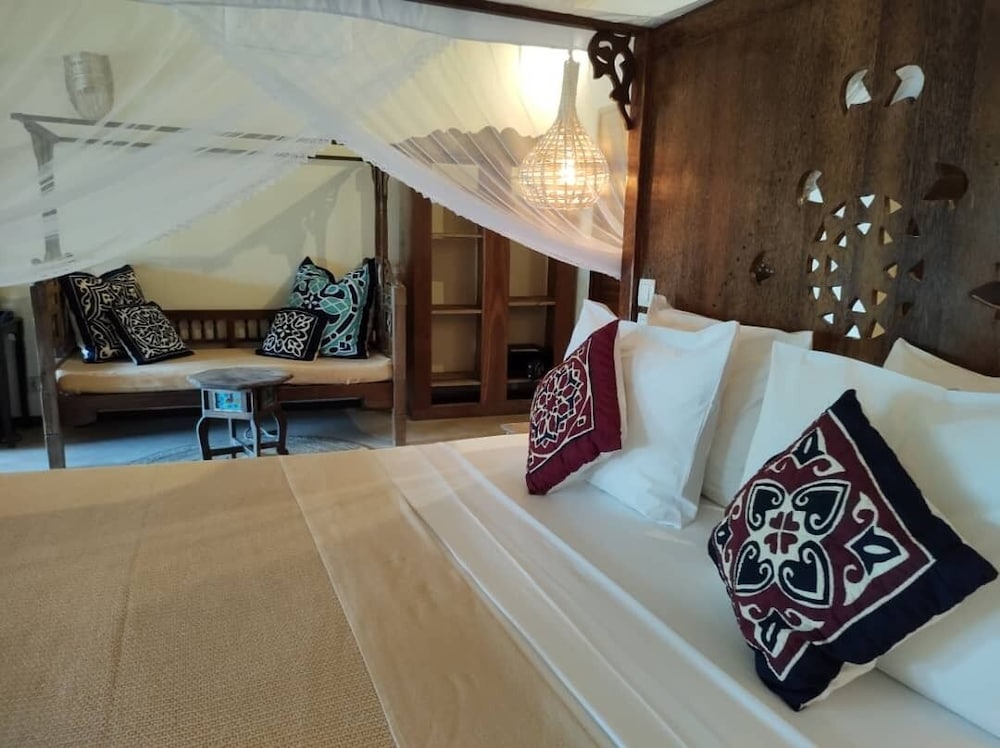 Marafiki Bungalows 20/69