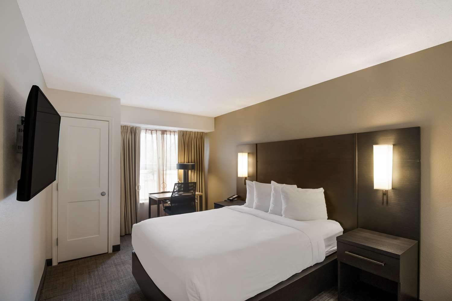 Sonesta ES Suites Dallas Richardson 7/35