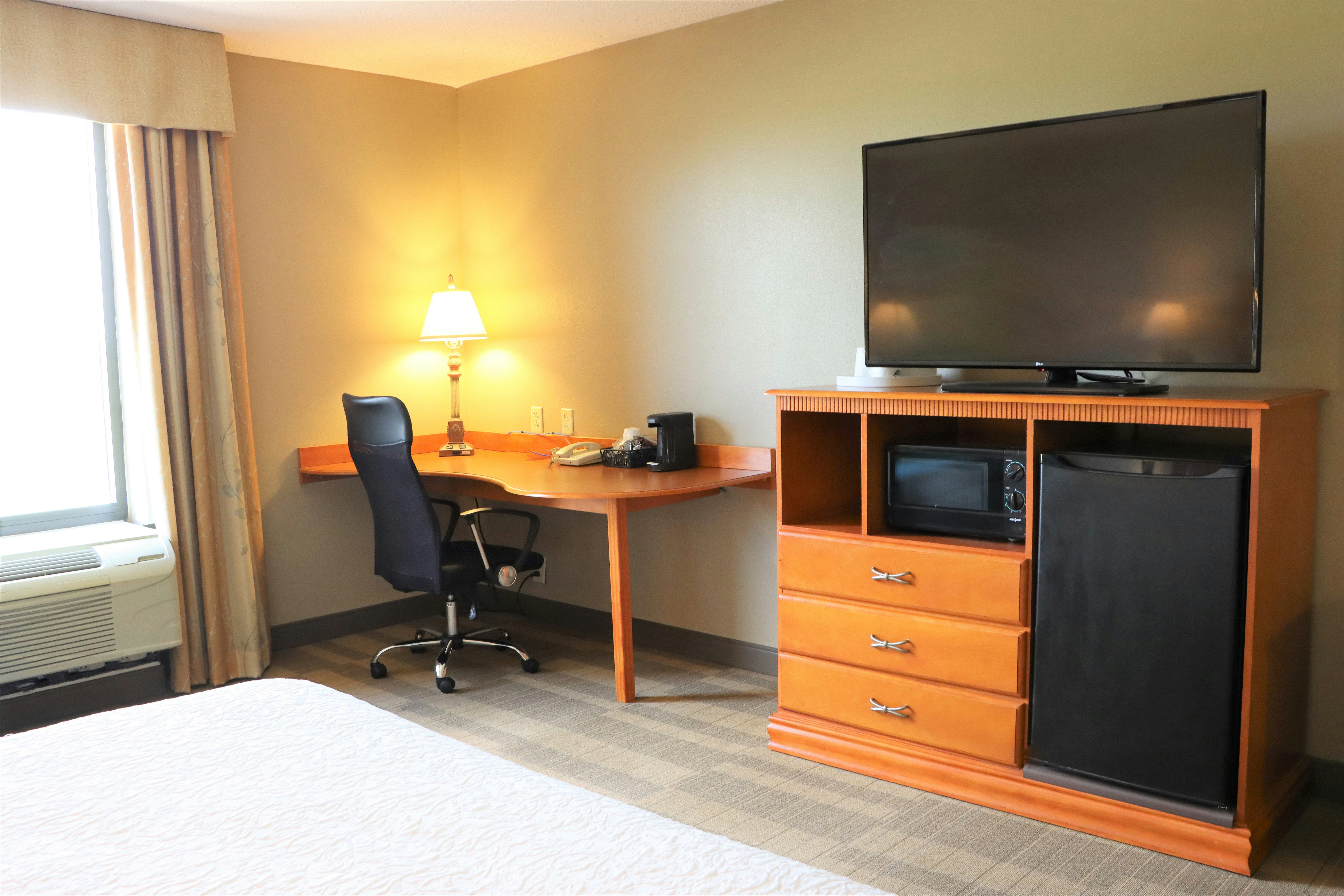 غرفة بسرير كينج لذوي الإعاقة، Hampton Inn & Suites Thibodaux 4/4