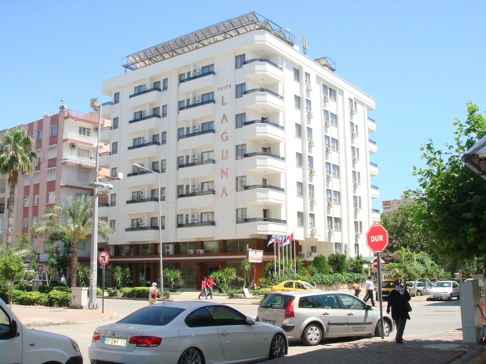 Suite Laguna 63/71