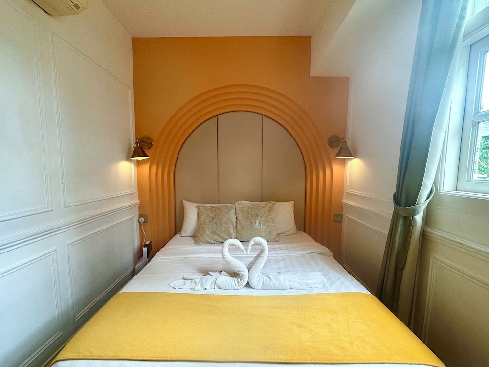 White Mansion Hotel 14/50