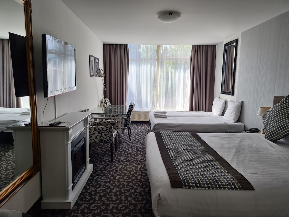 Amsterdam Airport Hotel Uithoorn 24/75