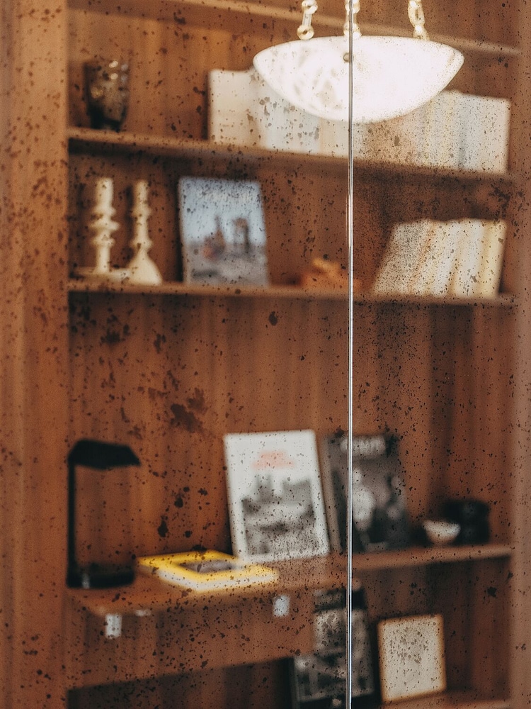 Hotel du Savoir 37/63