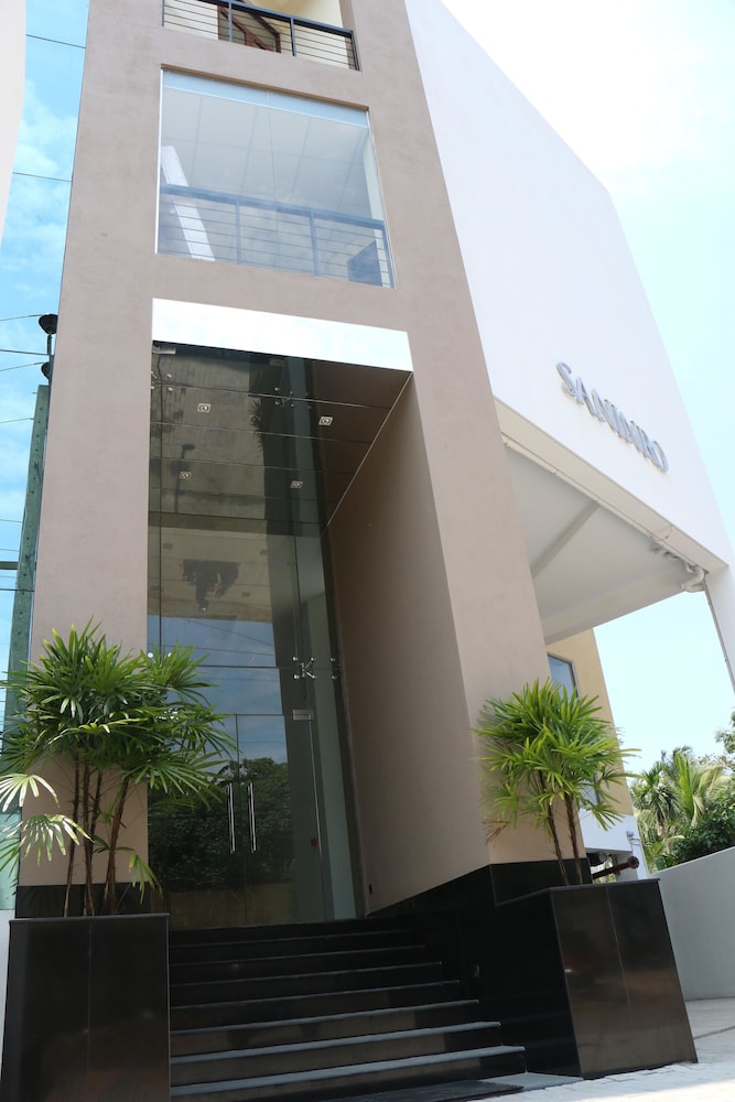 Saninro Residences & Food Court 1/50