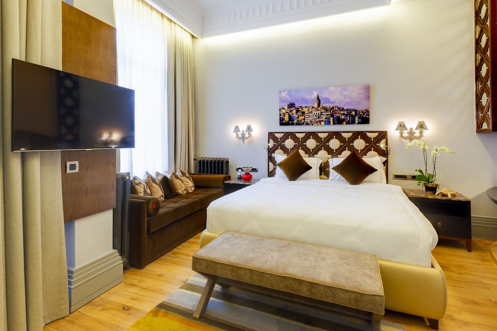 Ravouna 1906 Suites - Special Class Adults Only 8/45