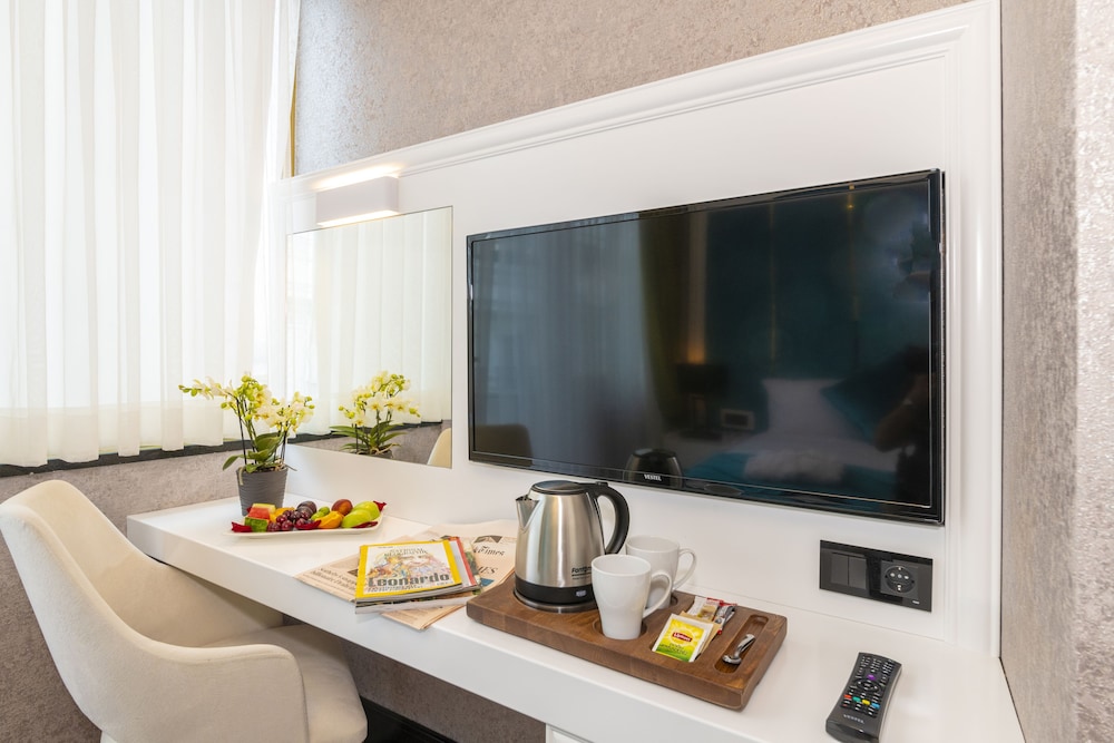 Eastanbul Suite 48/57