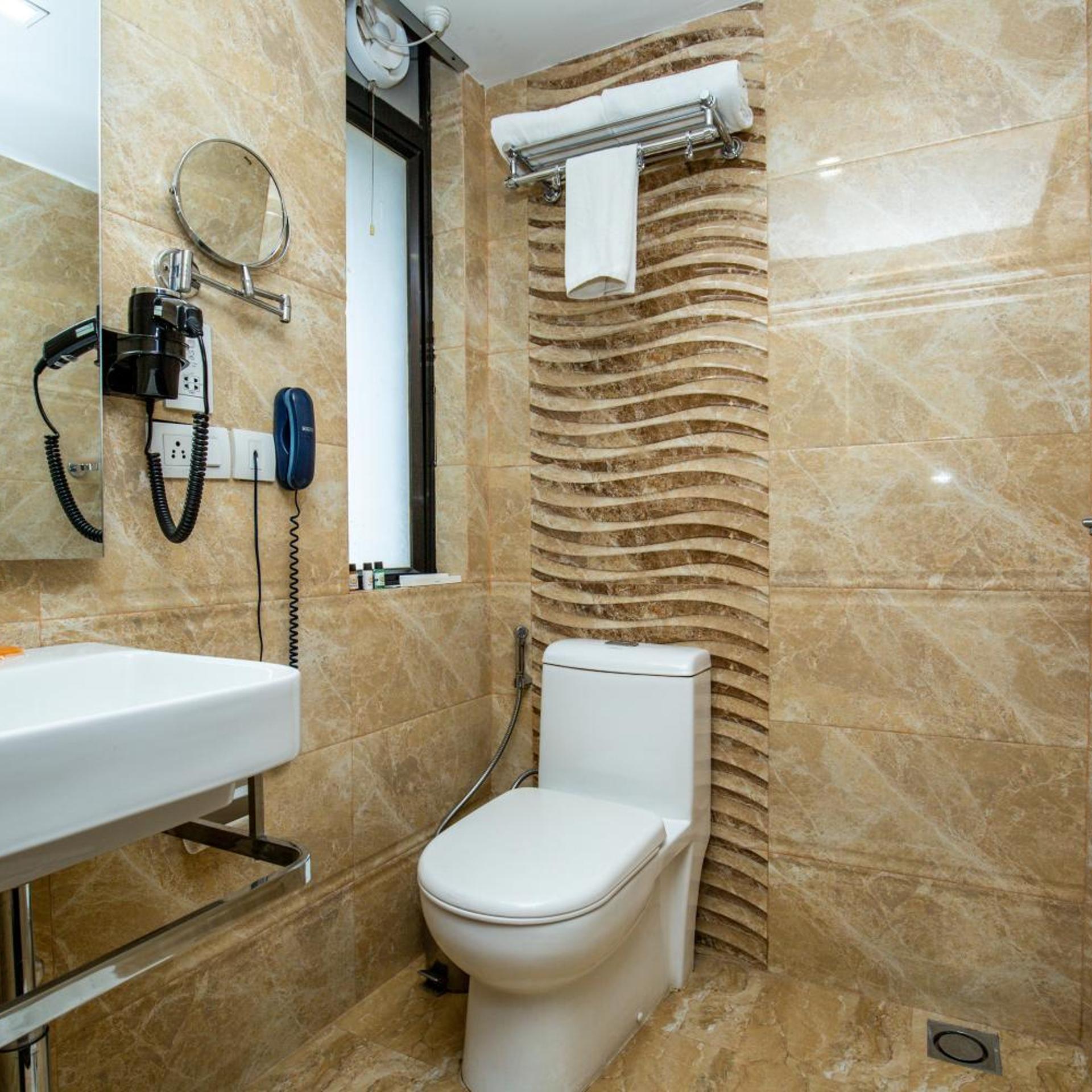 Mahabir Palace 34/40