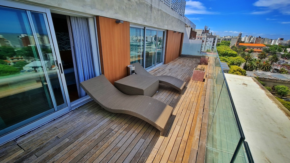 BIT Design Hotel 5/85