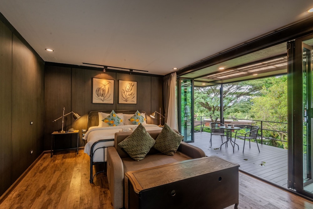 Limon Villa Khao Yai by SLH 16/50