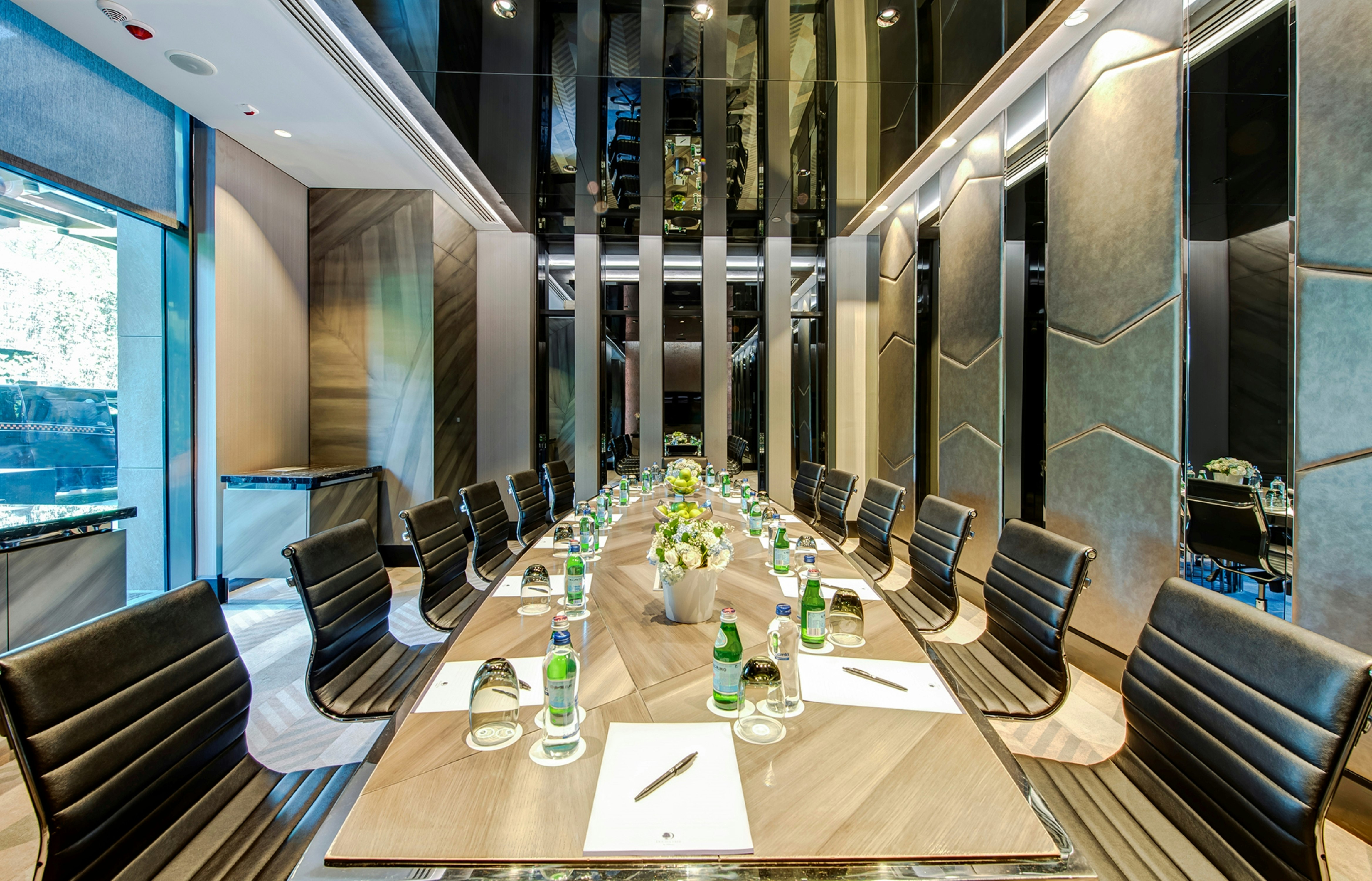 Doubletree By Hilton Istanbul Piyalepasa 72/82