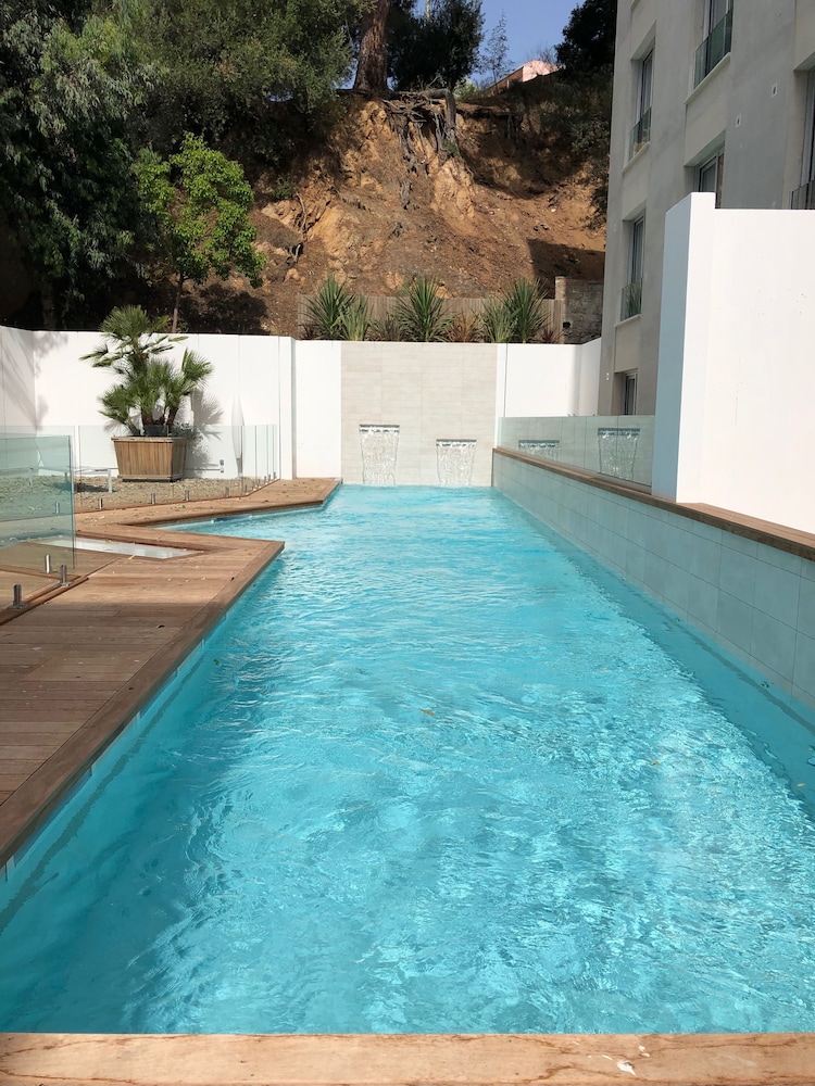 Mercure Ajaccio Centre 2/76