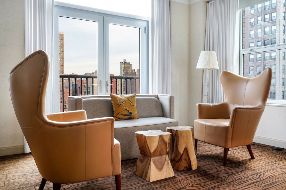 Hotel Park Ave 51/73