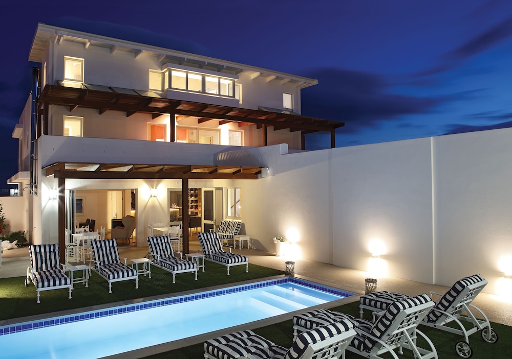 One Marine Drive Boutique Hotel in HERMANUS