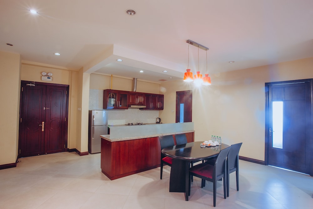 Vinh Trung Plaza Apartments Hotel 49/57
