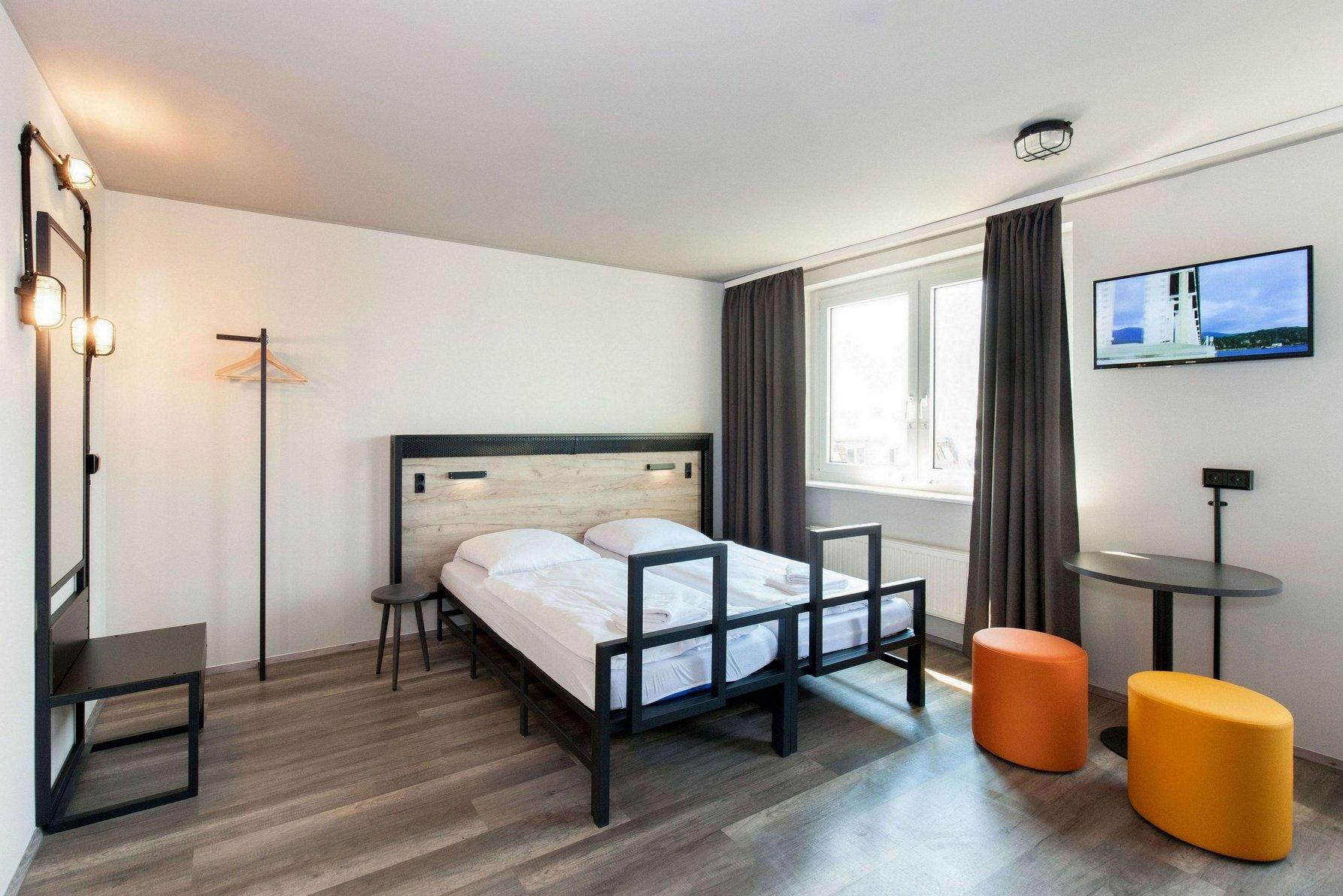 غرفة قياسية