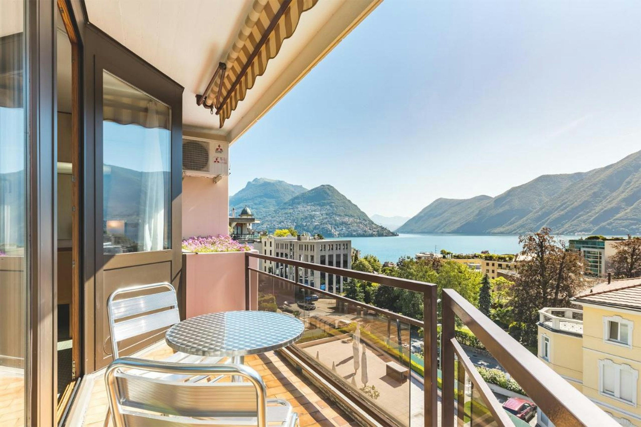 Hotel Delfino 55/57