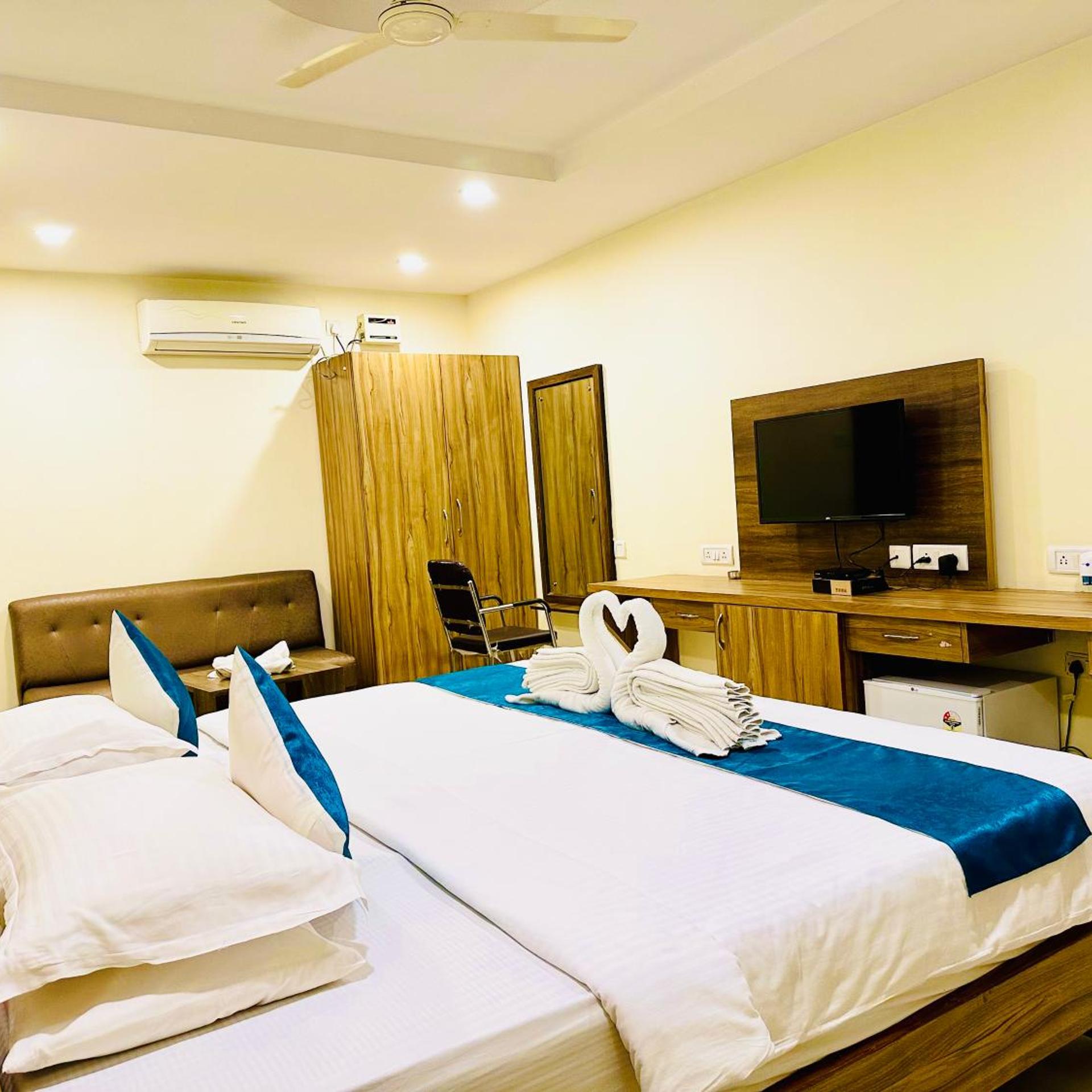 The Landmark Banjara Hills 12/28