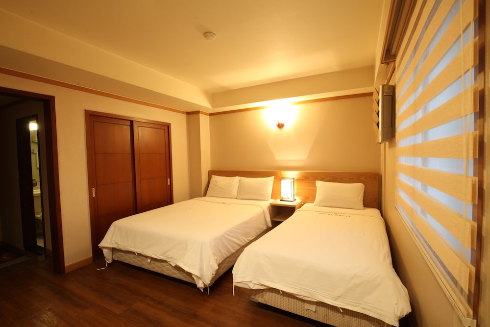 Hotel Angel 18/50