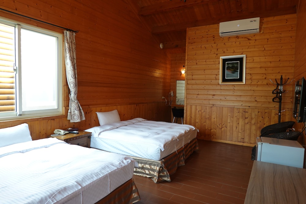 The Deer Resort 27/67