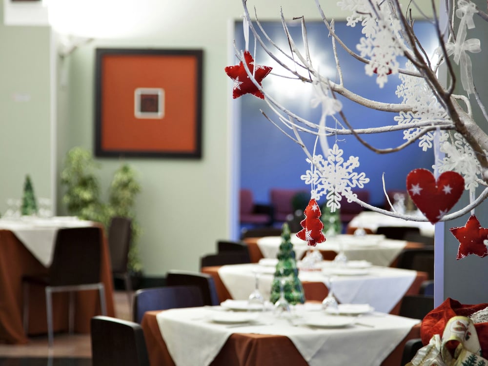 restaurant-cafeteria