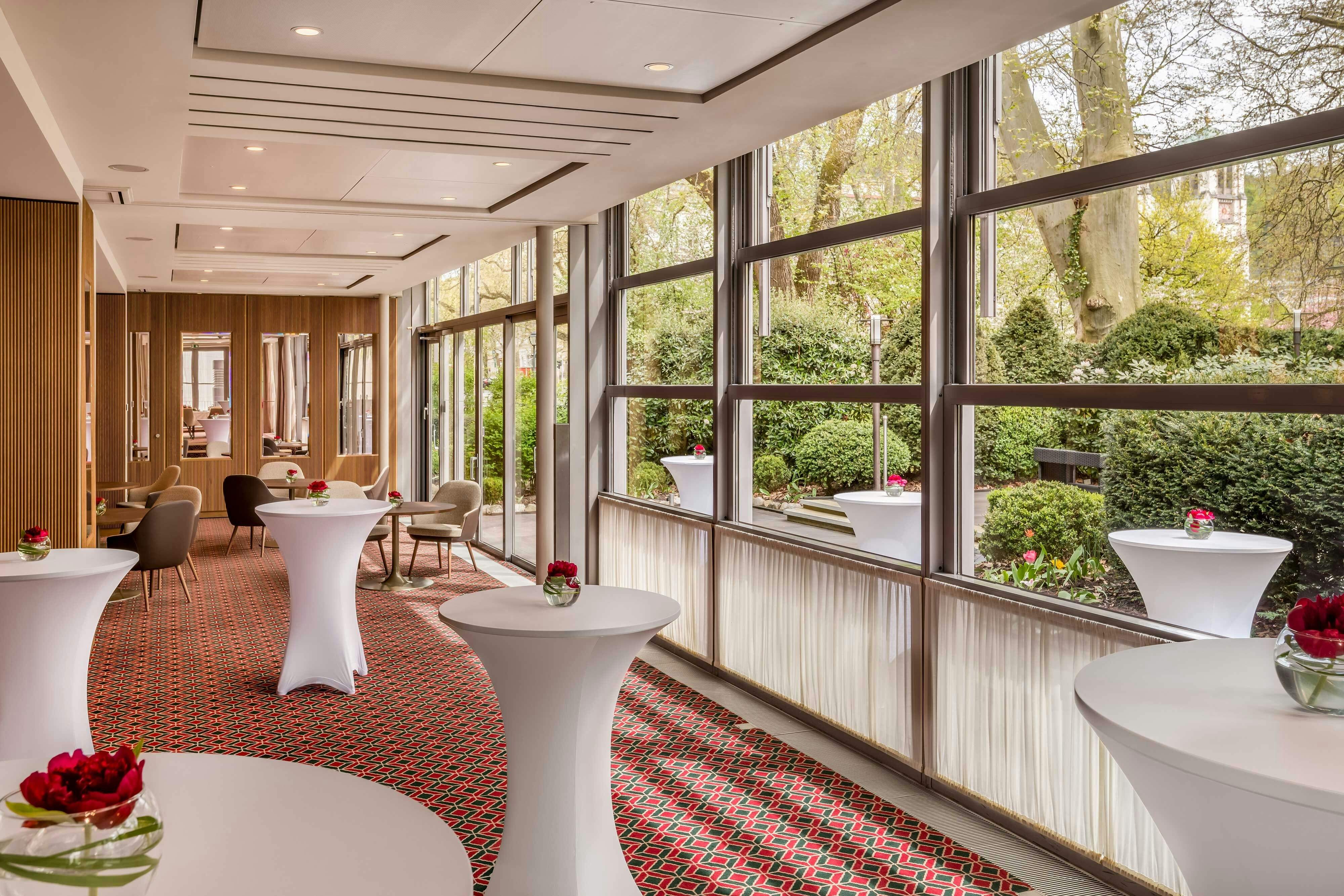 Sheraton Grand Salzburg Formerly Sheraton Salzburg Hotel 60/70