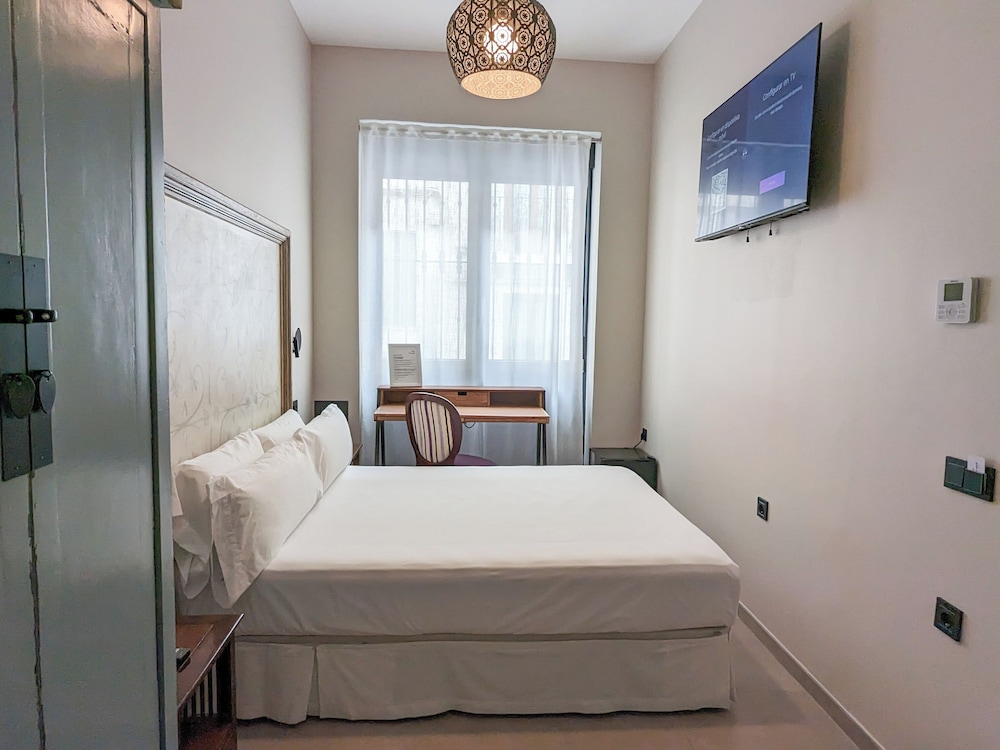 HOTEL BOUTIQUE ADEALBA BADAJOZ 6/32