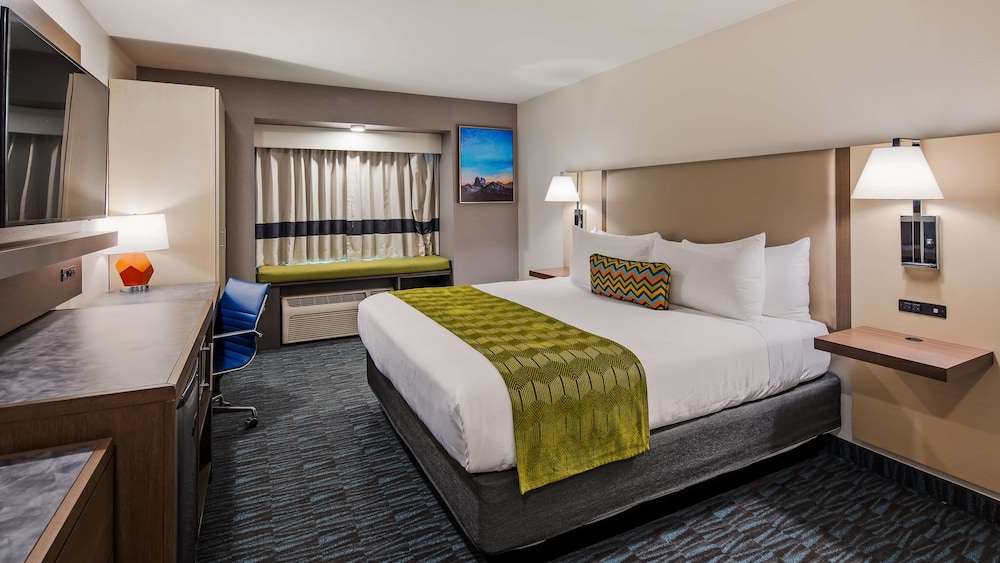 Best Western Plus Yuma Foothills Inn & Suites 12/41