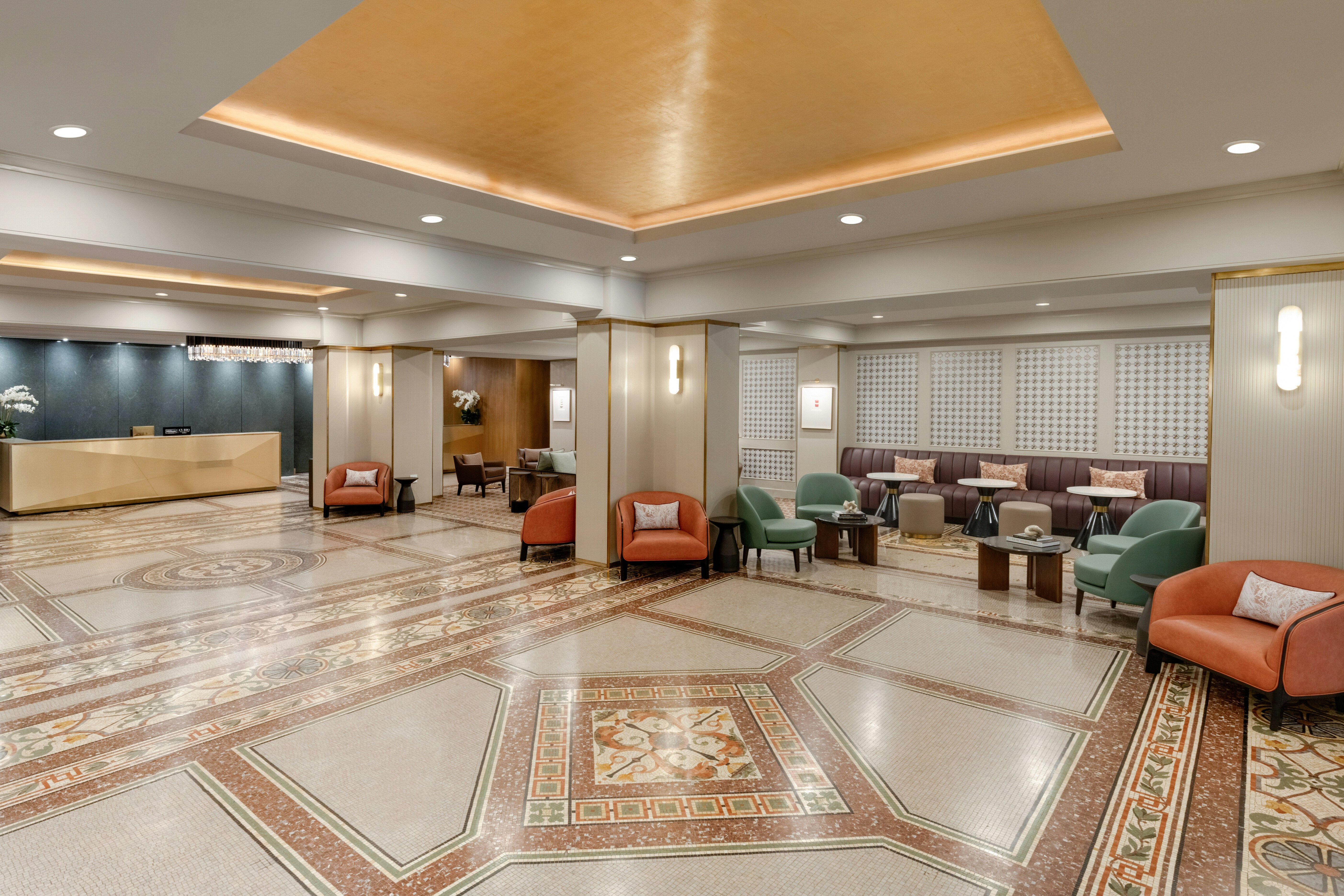 The Martinique New York On Broadway Curio Collection By Hilton 30/50