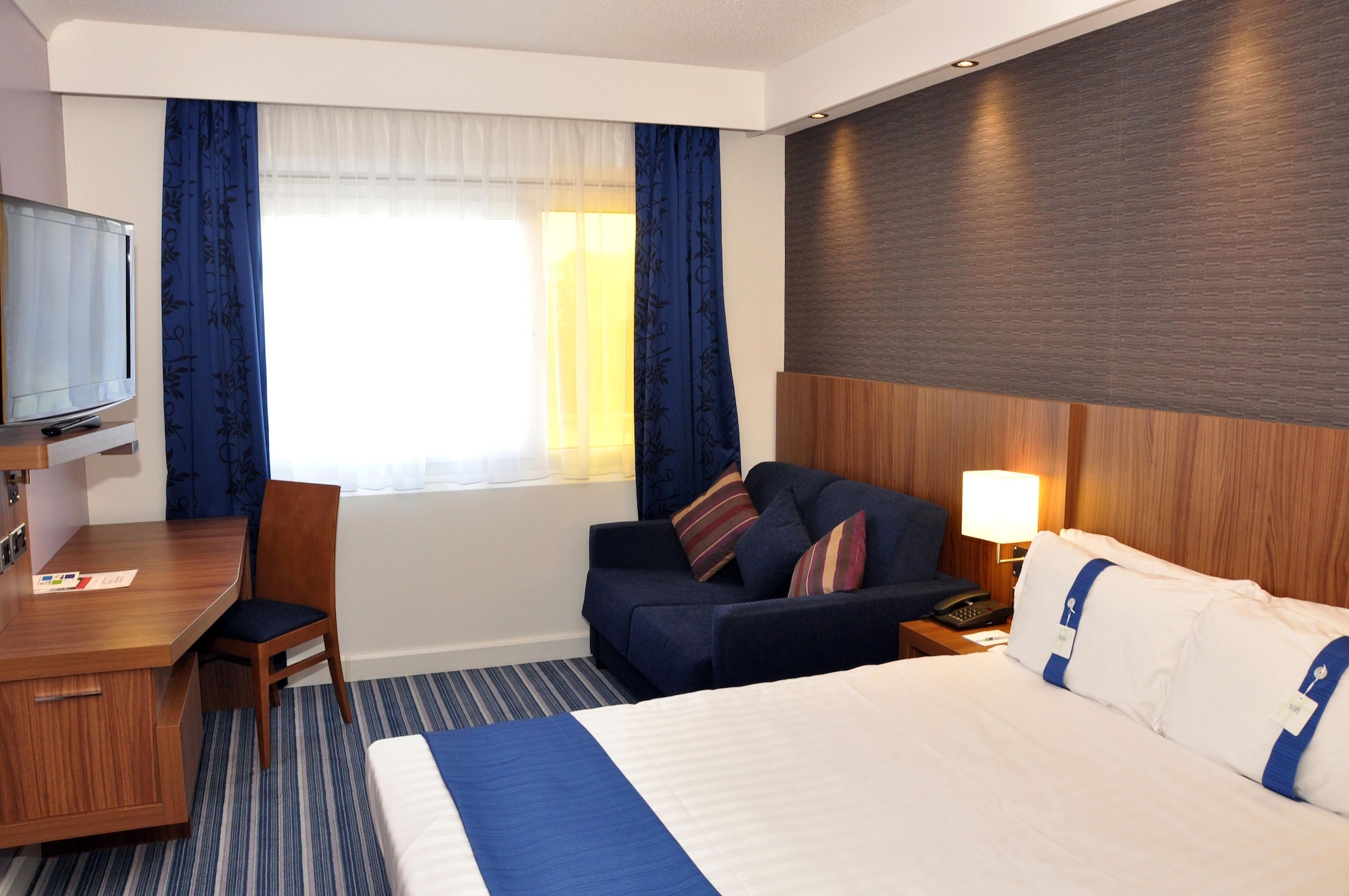 ROOM, DOUBLE BED, ACCESSIBLE
