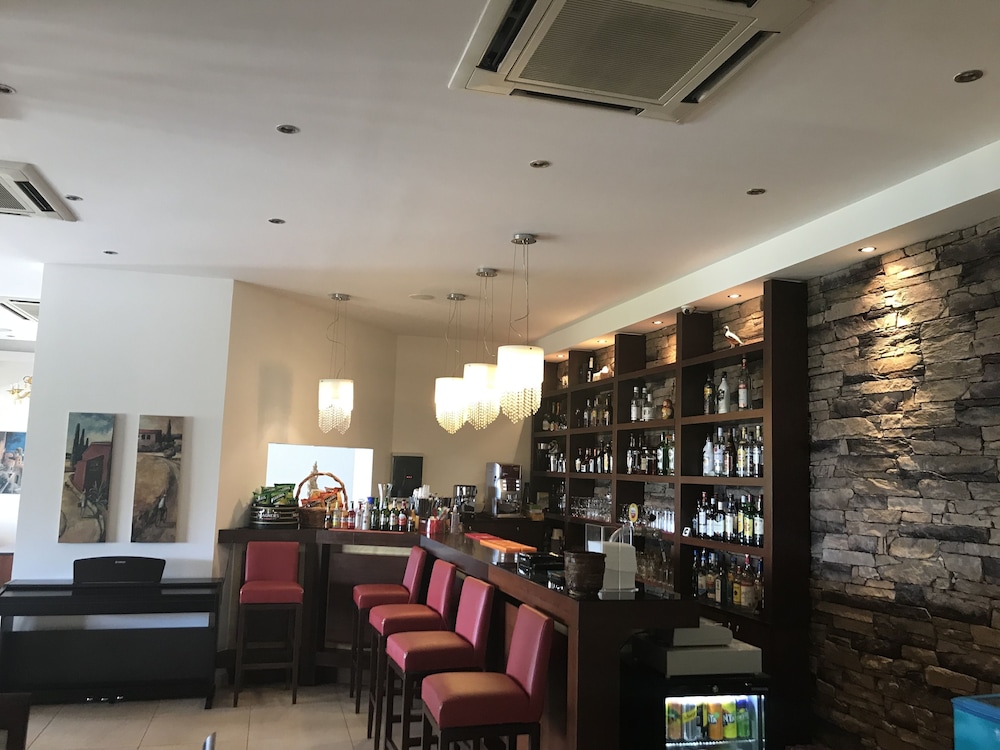 Lassi Hotel 22/42