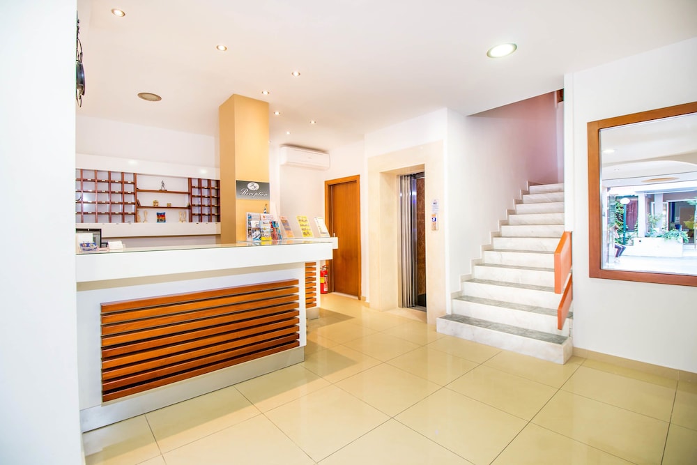 Lobby at Filmar Hotel, Ixia