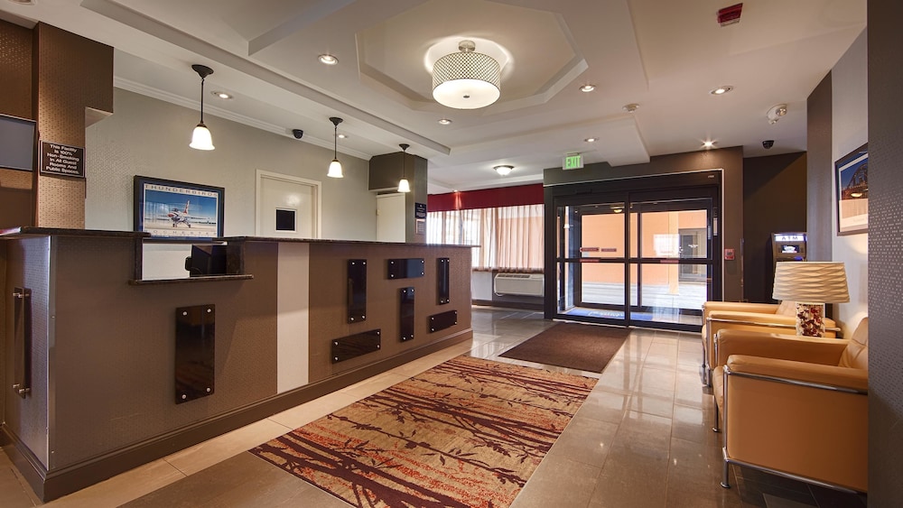 Best Western The Inn At Rochester Airport 5/37