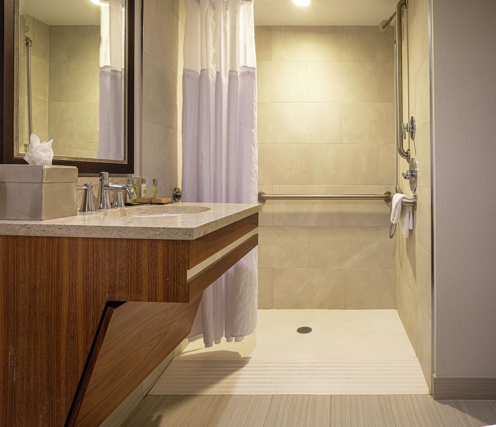 Doubletree By Hilton Pittsburgh Greentree 59/74
