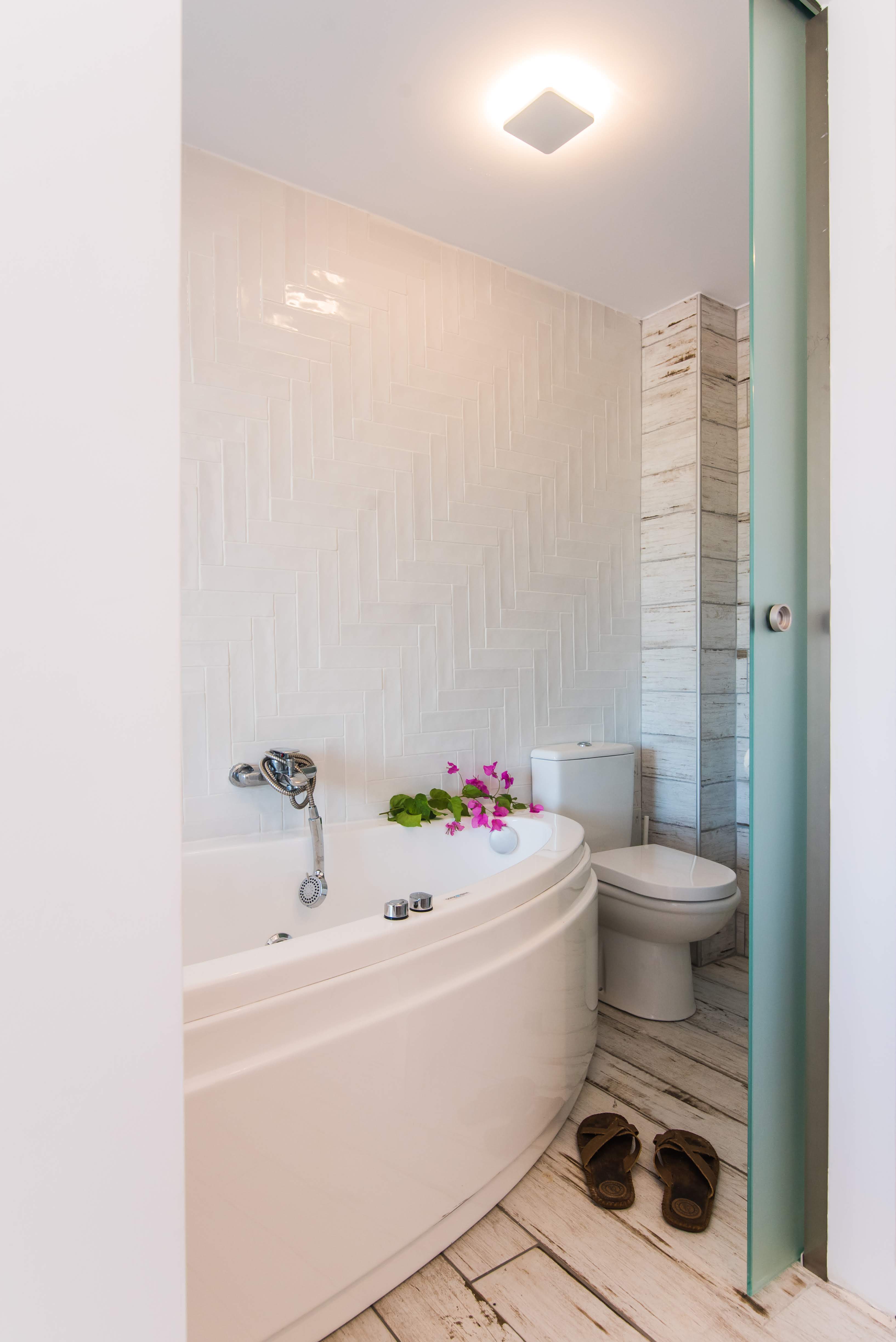 Stella Maria Hotel & Suites 47/50