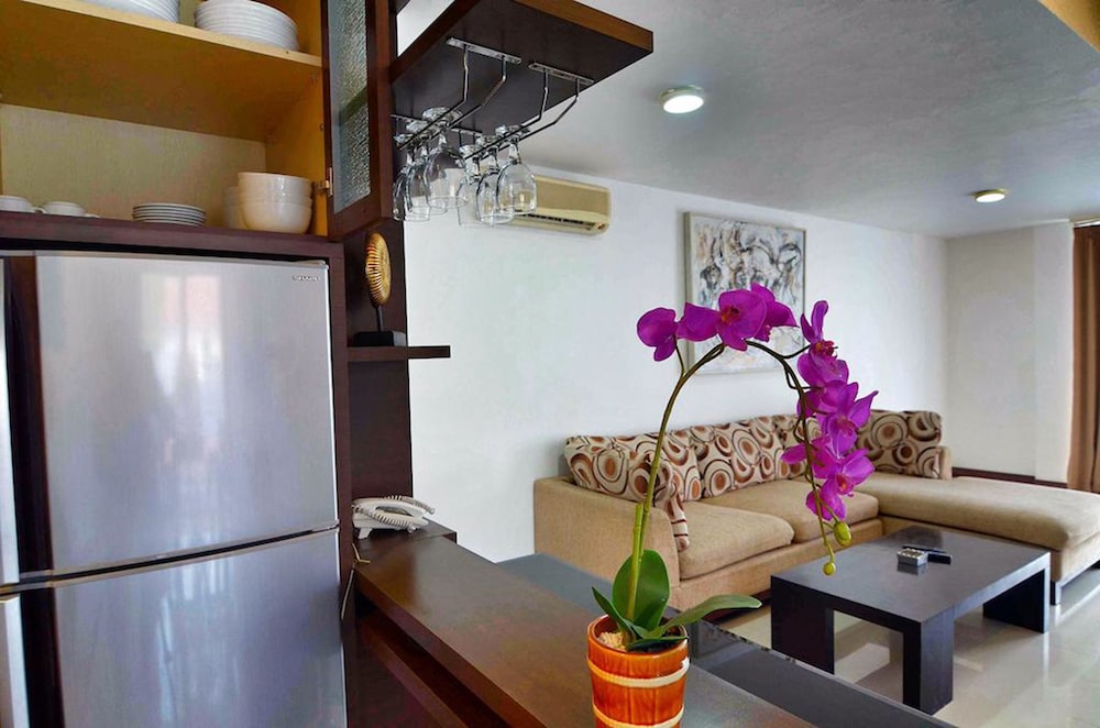 Sunset Residence 25/33