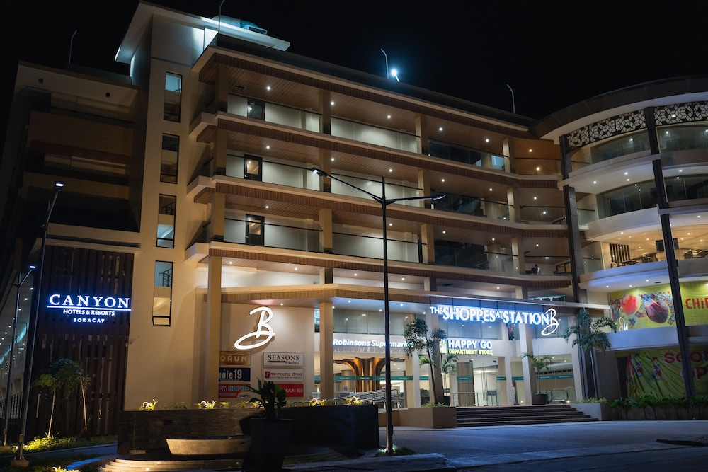 Canyon Hotels Resorts Boracay 2/50