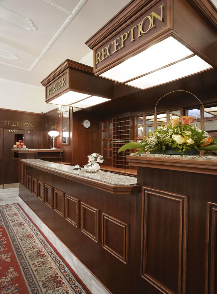 OREA HOTEL EXCELSIOR 4/35