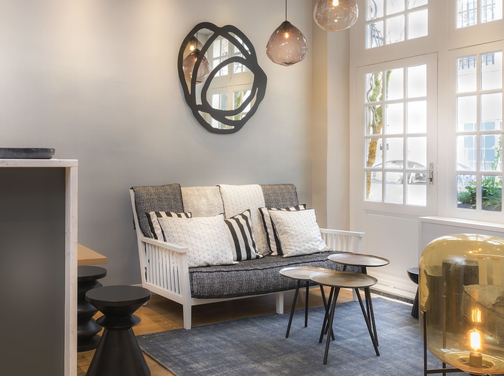 Hotel Jeanne D Arc Le Marais 44/52