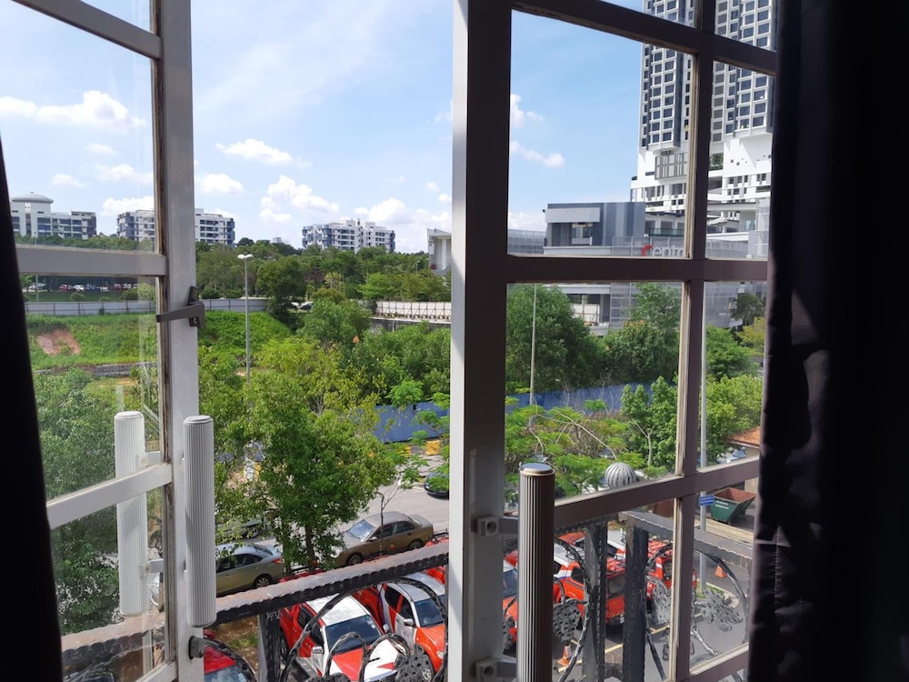 Monaco Hotel Cyberjaya 37/42