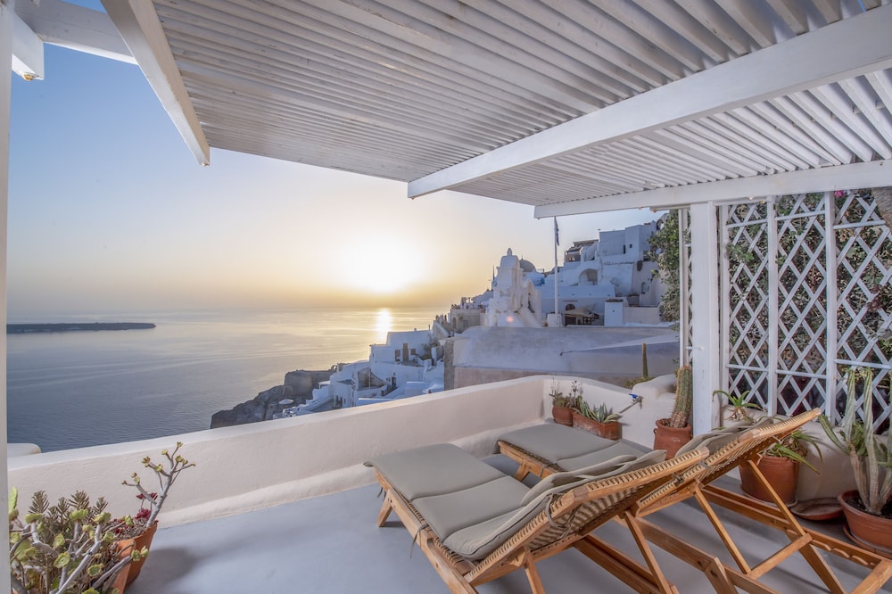 Anemi House & Villas 75/100