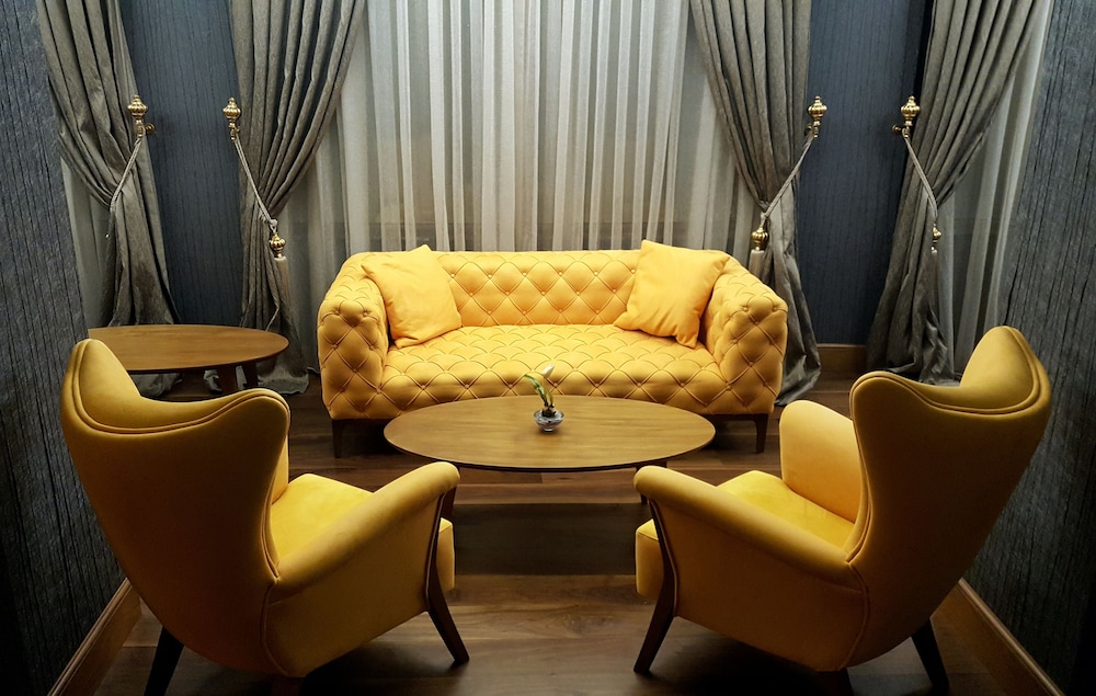 Lale Boutique Hotel 35/55