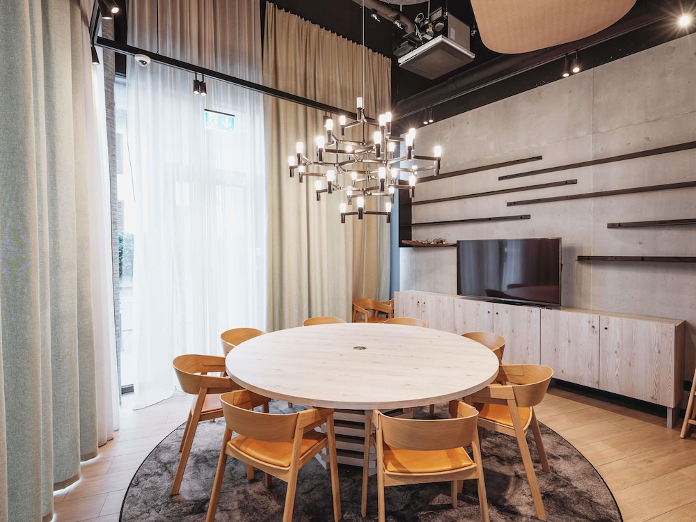 Mercure Hotel Delemont 49/55