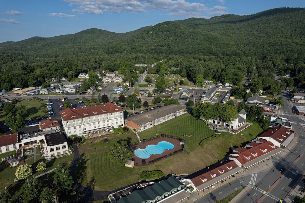 Fort William Henry Hotel and Conference Center 59/67